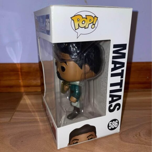 NWT DISNEY Mattias Frozen 2 Funko Pop action figure NEW IN BOX (box damaged) - Picture 5 of 10